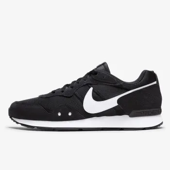 NIKE TENISICE Venture Runner 