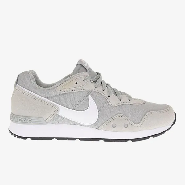Nike VENTURE RUNNER 