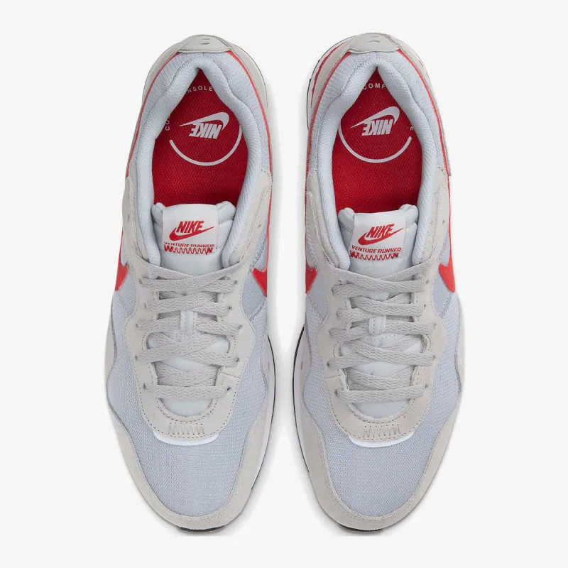 Nike VENTURE RUNNER 