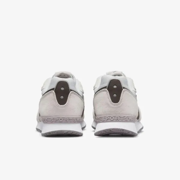 Nike Venture Runner 