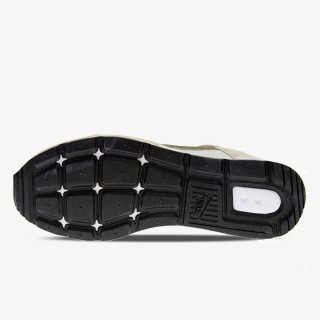 NIKE TENISICE Venture Runner 