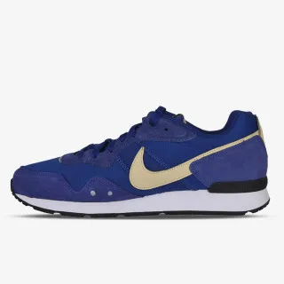 Nike Venture Runner 