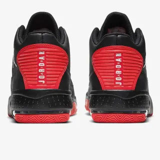 Nike JORDAN MAX AURA 2 