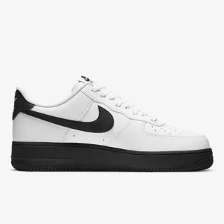 Nike AIR FORCE 1 '07 BRICK 