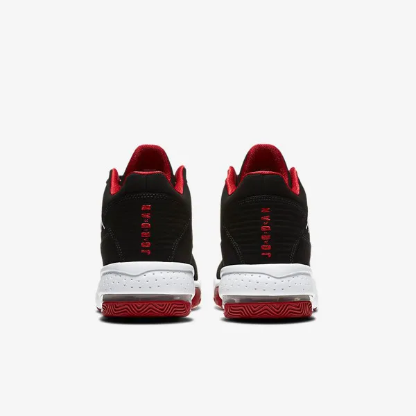 Nike JORDAN MAX AURA 2 BG 