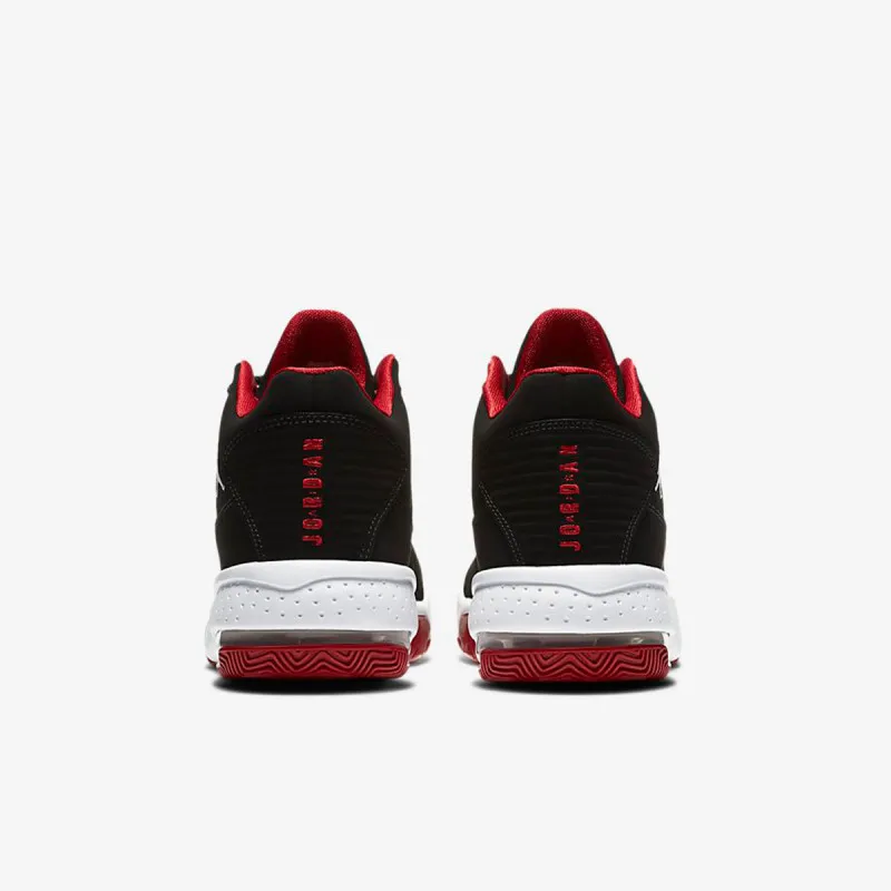 Nike JORDAN MAX AURA 2 BG 
