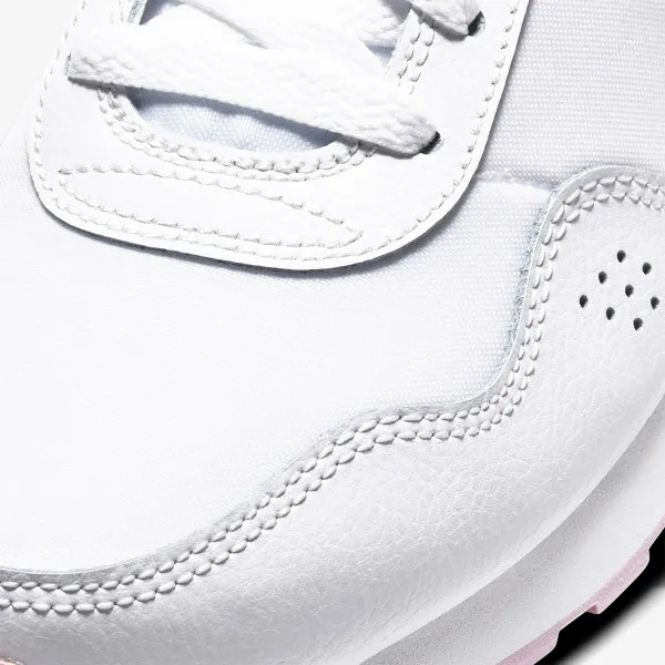 Nike MD VALIANT FLRL BG 