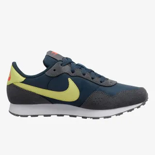 Nike MD VALIANT BG 