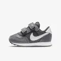 Nike MD VALIANT 