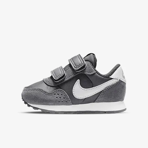 Nike MD VALIANT 