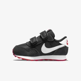 Nike MD Valiant 