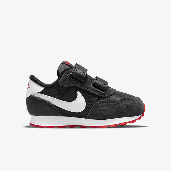 Nike MD Valiant 