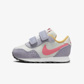 Nike Tenisice MD Valiant 