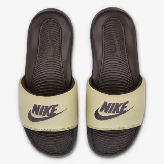 Nike VICTORI ONE 