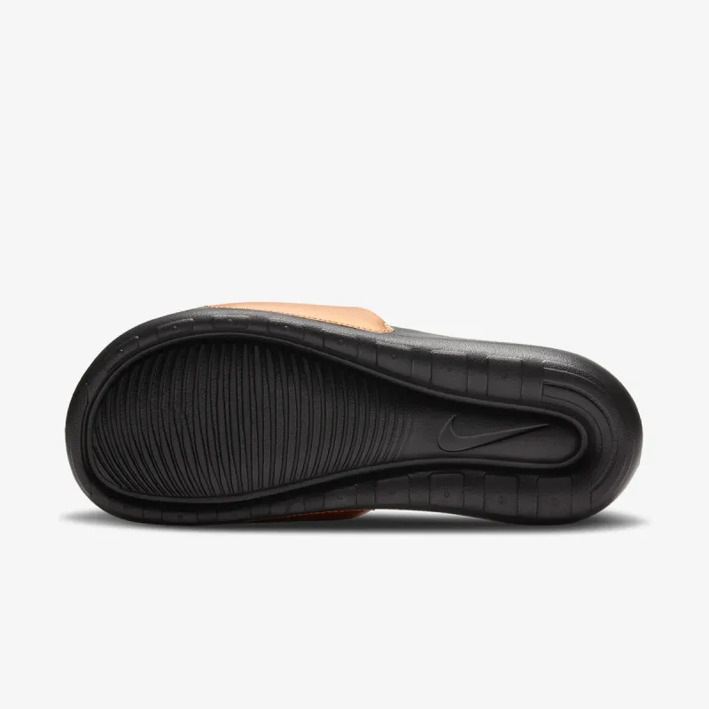 Nike WMNS VICTORI ONE SLIDE 