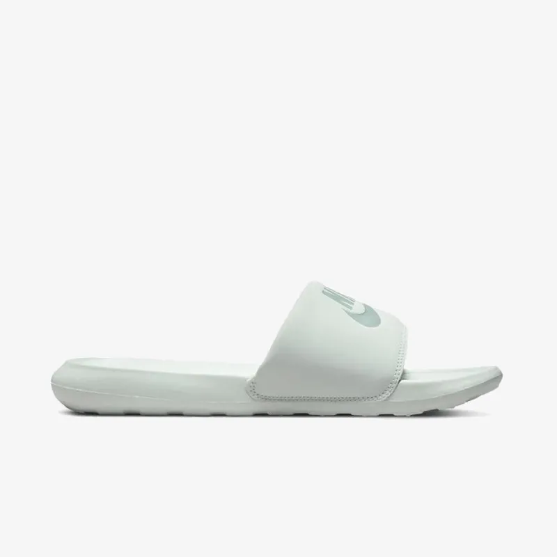 Nike W NIKE VICTORI ONE SLIDE 