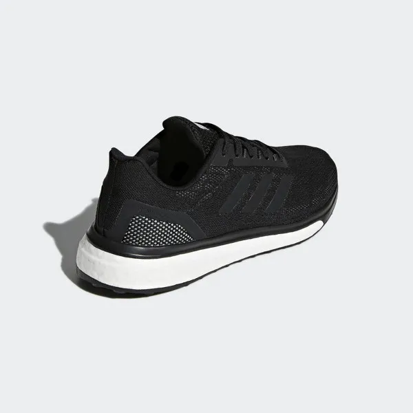 adidas RESPONSE W 