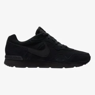 Nike Venture Runner 