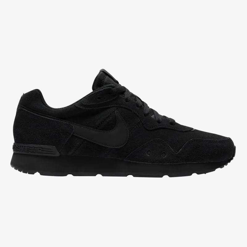 Nike Venture Runner 