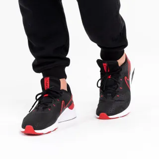 Nike LEGEND ESSENTIAL 2 