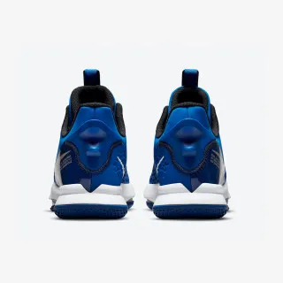 Nike LeBron Witness 5 