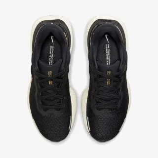 Nike WMNS ZOOMX INVINCIBLE RUN FK 