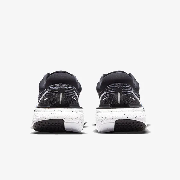Nike WMNS ZOOMX INVINCIBLE RUN FK 