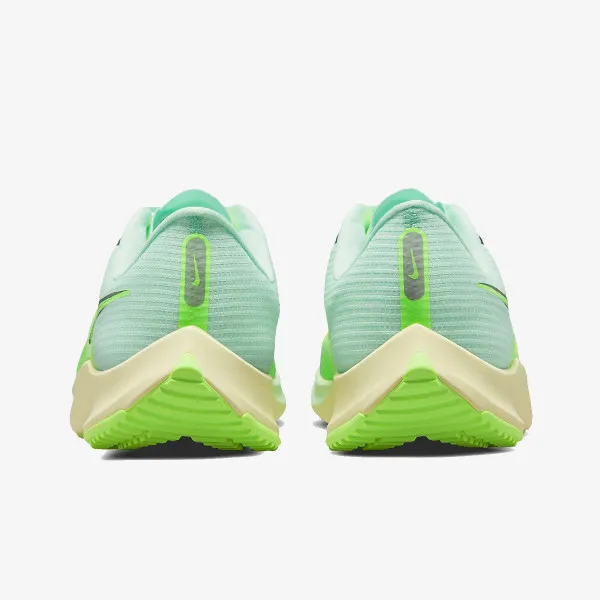 Nike Air Zoom Rival Fly 3 