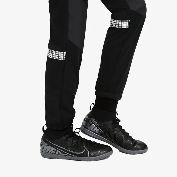 Nike Hlače CR7 B NK DRY PANT KPZ 