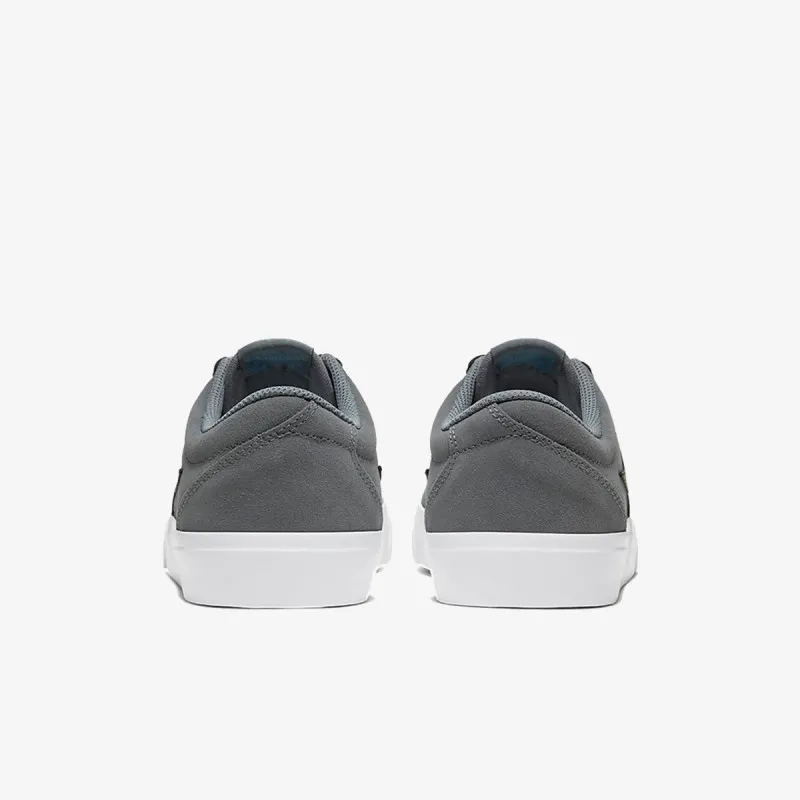 Nike NIKE SB CHARGE SUEDE 