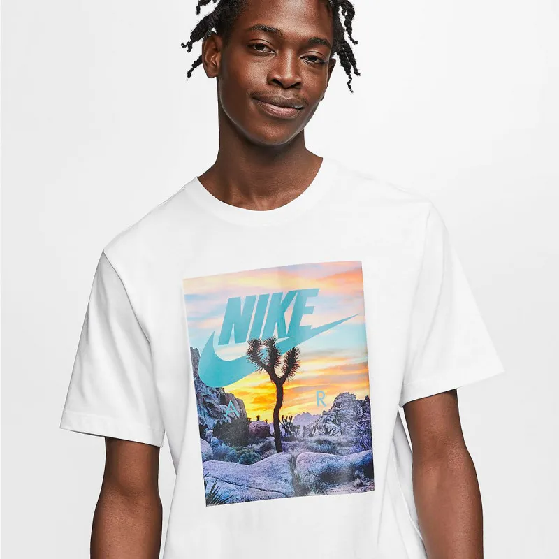 Nike M NSW TEE FESTIVAL PHOTO 