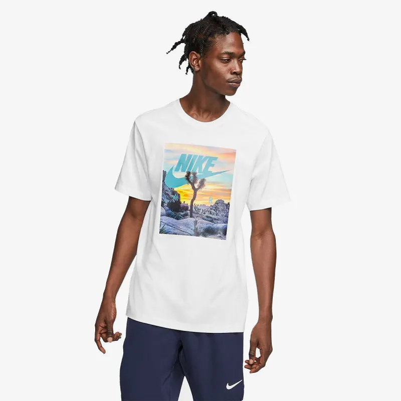 Nike M NSW TEE FESTIVAL PHOTO 
