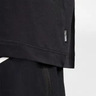 Nike F.C. SE11 