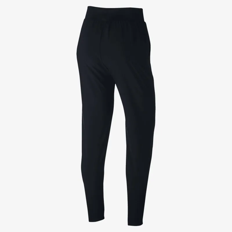Nike Bliss Victory 