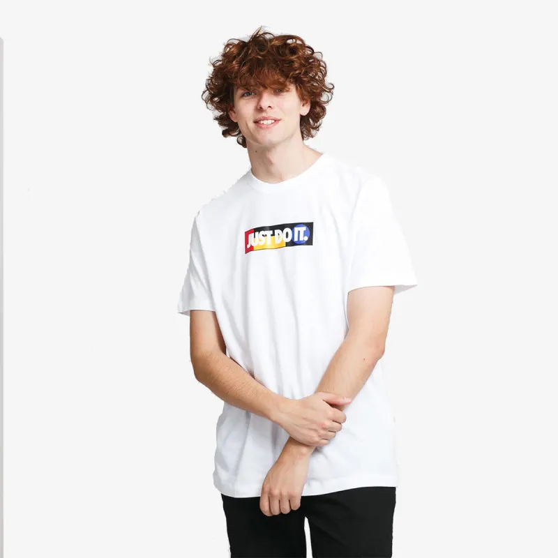 Nike M NSW SS TEE JDI BUMPER STCKR 