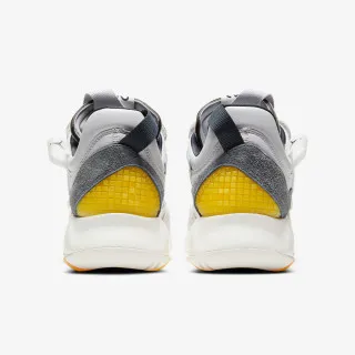 Nike JORDAN MA2 