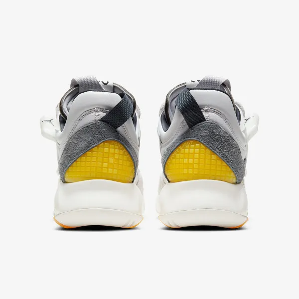 Nike JORDAN MA2 