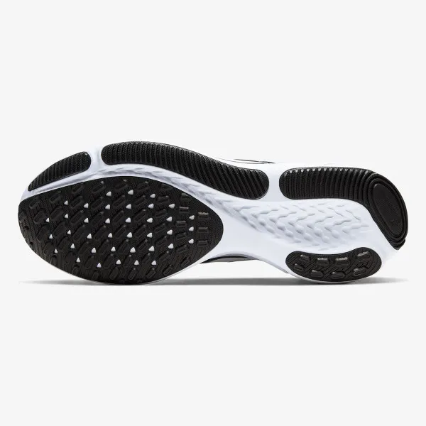 Nike REACT MILER 