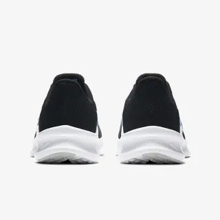 Nike Downshifter 11 