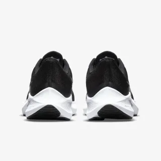 Nike ZOOM WINFLO 8 