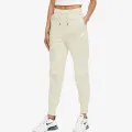 Nike SPORTSWEAR TECH 
