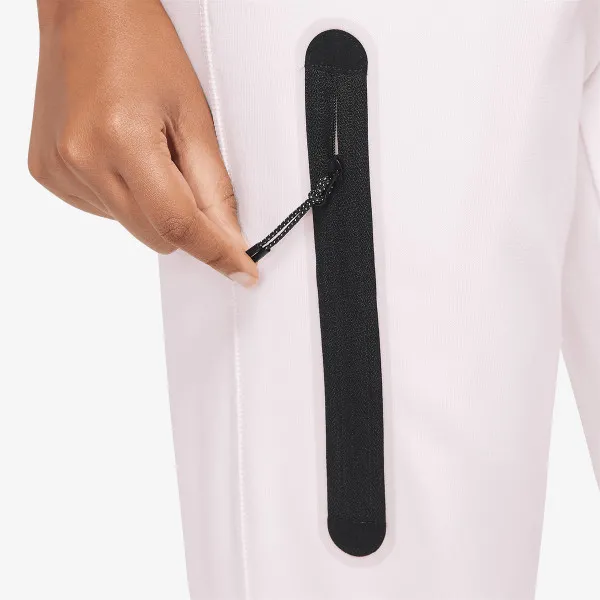 NIKE HLAČE Sportswear Tech 