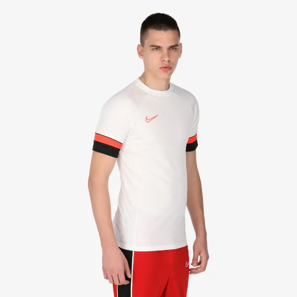 Nike Academy 