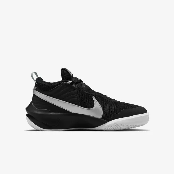 Nike Tenisice Team Hustle D 10 