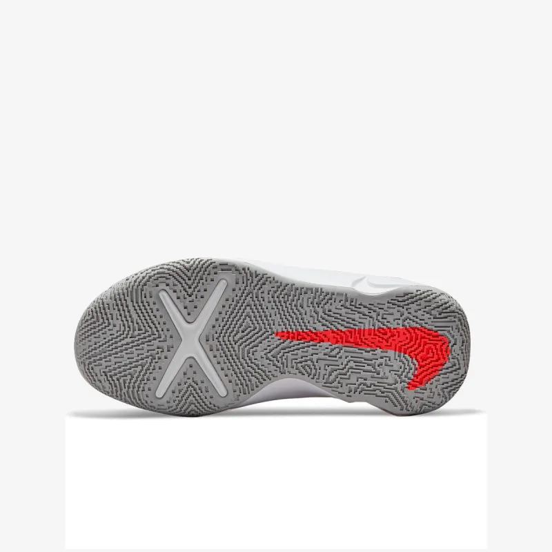 Nike Team Hustle D 10 