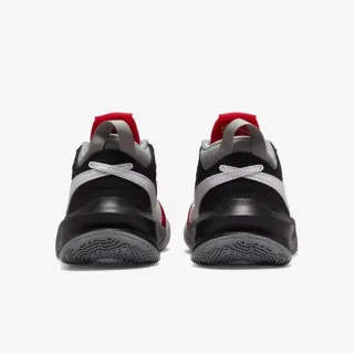 Nike TEAM HUSTLE D 10 