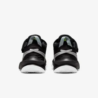 Nike Team Hustle D 10 