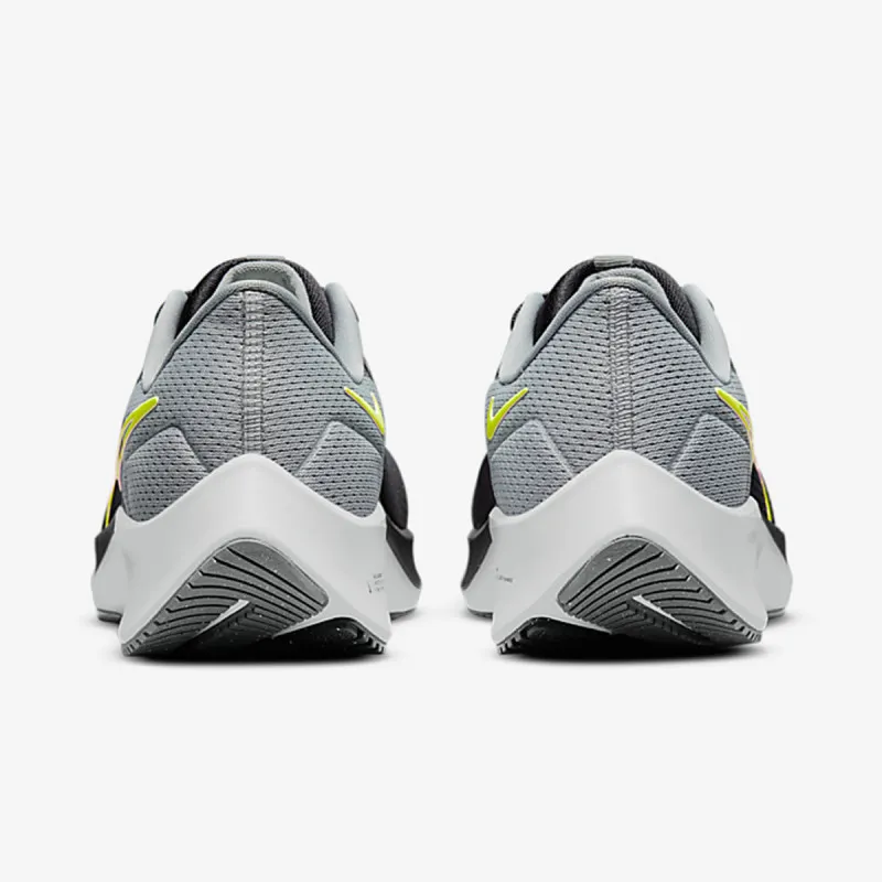 Nike NIKE AIR ZOOM PEGASUS 38 