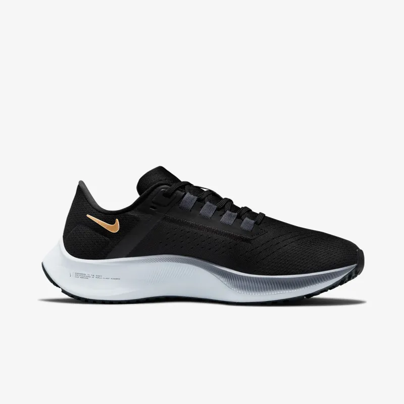 Nike WMNS AIR ZOOM PEGASUS 38 
