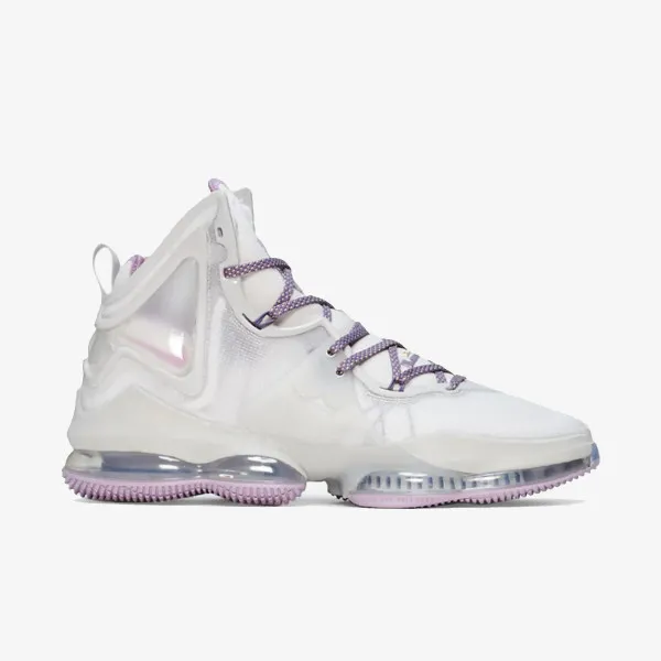 Nike Tenisice LeBron 19 